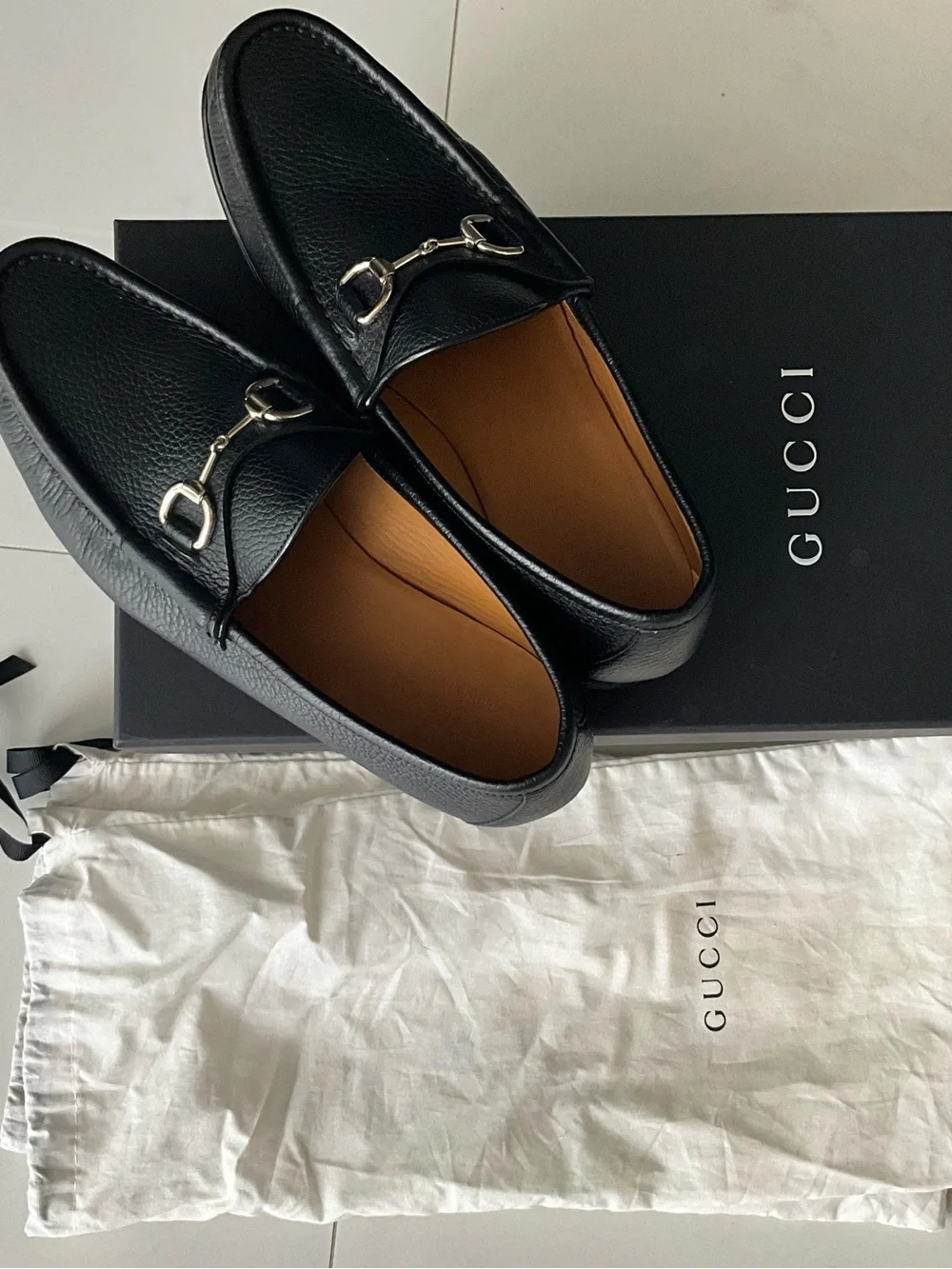 Gucci Black Leather Horsebit Slip-On Loafers